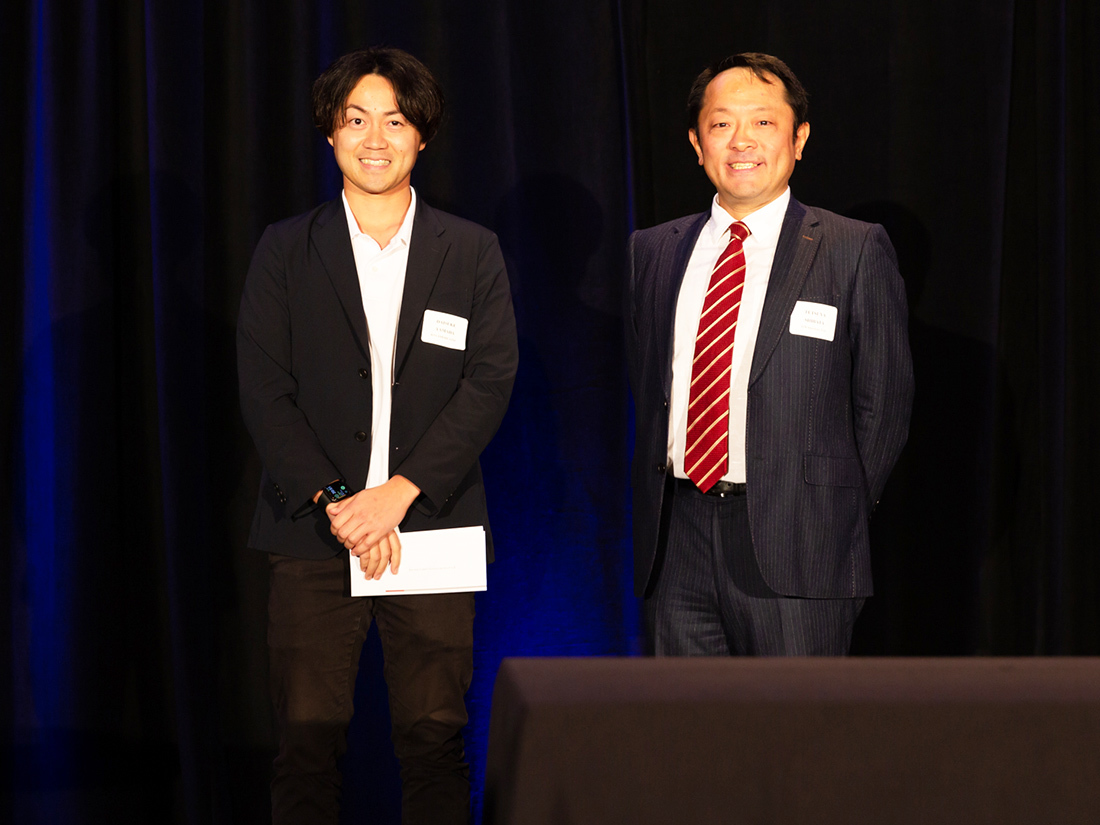 KSA America Inc.の山田さん(左)とJTB USA,Inc.の柴田さん